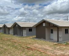 62 famílias de Loanda recebem as chaves da casa própria com ajuda do Governo do Estado