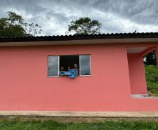 Cohapar entrega moradias para famílias quilombolas de Guaraqueçaba
