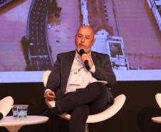 Painéis debatem programas, parcerias e fontes de financiamento para habitação