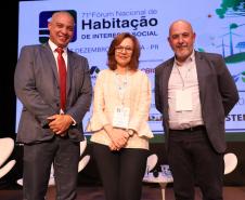 Painéis debatem programas, parcerias e fontes de financiamento para habitação
