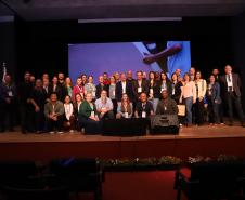 Painéis debatem programas, parcerias e fontes de financiamento para habitação