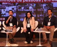Painéis debatem programas, parcerias e fontes de financiamento para habitação