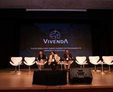 Painéis debatem programas, parcerias e fontes de financiamento para habitação