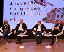 Painéis debatem programas, parcerias e fontes de financiamento para habitação