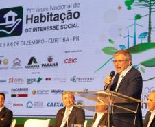R$ 1,7 bilhão: Paraná firma convênio com BID e Caixa para novas fases do Casa Fácil