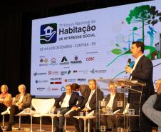 R$ 1,7 bilhão: Paraná firma convênio com BID e Caixa para novas fases do Casa Fácil
