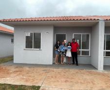 Com mais de R$ 2 milhões do Casa Fácil, 104 famílias de Campo Mourão conquistam imóveis próprios