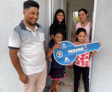 Com mais de R$ 2 milhões do Casa Fácil, 104 famílias de Campo Mourão conquistam imóveis próprios