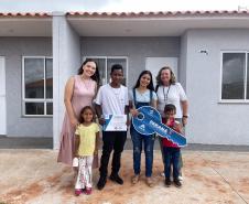 Com mais de R$ 2 milhões do Casa Fácil, 104 famílias de Campo Mourão conquistam imóveis próprios