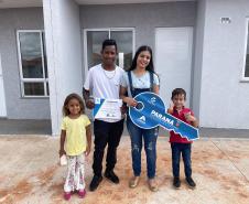 Com mais de R$ 2 milhões do Casa Fácil, 104 famílias de Campo Mourão conquistam imóveis próprios