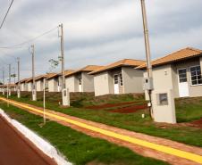 Governador inaugura bairro planejado com 371 casas em Assis Chateubriand