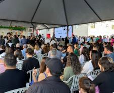  Sonho realizado: governador entrega residencial com 528 apartamentos em Guarapuava