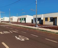Com recursos do Programa Casa Fácil, Cohapar conclui entrega de residencial em Toledo