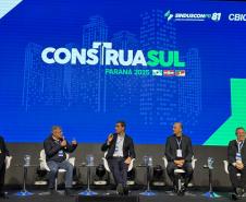 Presidente da Cohapar participa de painel sobre Habitação de Interesse Social no Construa Sul