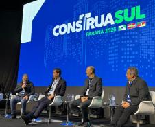 Presidente da Cohapar participa de painel sobre Habitação de Interesse Social no Construa Sul