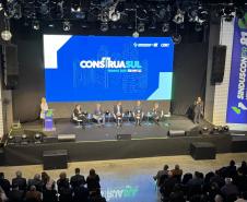 Presidente da Cohapar participa de painel sobre Habitação de Interesse Social no Construa Sul