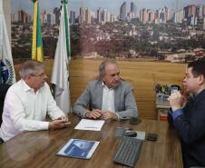 Cohapar realiza doação de áreas para regularização fundiária em Cascavel