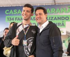 Com ajuda do Estado, 134 famílias de Andirá conquistam a casa própria