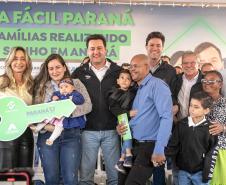 Com ajuda do Estado, 134 famílias de Andirá conquistam a casa própria