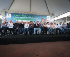 Casa Fácil: governador entrega residencial com 84 moradias em Paiçandu