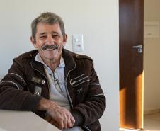 Com piscina e mobília, Ratinho Junior inaugura Condomínio do Idoso de Arapongas