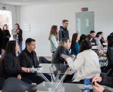 Entrega de dois módulos do Residencial Cores de Outono beneficia 256 famílias na capital
