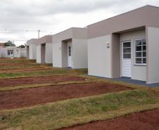 Erguido com apoio do Estado, bairro planejado de Ponta Grossa recebe 293 moradores