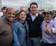 Ratinho Junior inaugura conjunto residencial com 51 casas em Guapirama