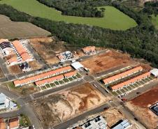 Estado investe quase R$ 1 milhão para ajudar 46 famílias de Irati a comprarem a casa própria