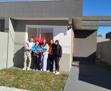 Cohapar entrega empreendimento com 40 casas em Ponta Grossa