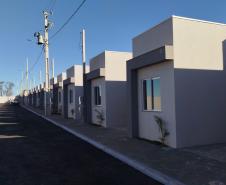 Em Ponta Grossa, mais 20 famílias conquistam a moradia própria com o Casa Fácil Paraná