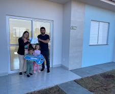 Cohapar entrega mais um módulo do Residencial Novo Bronzel com 47 imóveis subsidiados pelo Estado