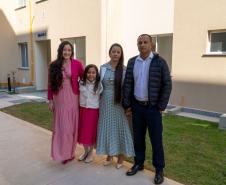 Governador entrega condomínio com 88 apartamentos em Santo Antônio da Platina