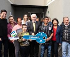 Estado entrega residencial com 128 apartamentos para atender famílias de Londrina