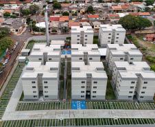 Estado entrega residencial com 128 apartamentos para atender famílias de Londrina