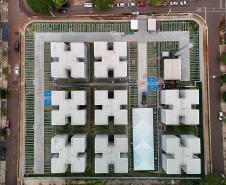 Estado entrega residencial com 128 apartamentos para atender famílias de Londrina