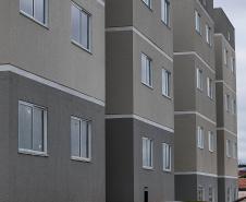 Estado entrega residencial com 128 apartamentos para atender famílias de Londrina
