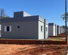 Em Nova Londrina, 14 famílias realizam o sonho da moradia própria com o programa Casa Fácil