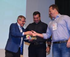 Paraná ganha reconhecimento nacional com programa inédito para idosos conquistarem a moradia própria