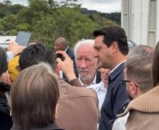 Governador inaugura condomínio clube com 864 apartamentos em Almirante Tamandaré