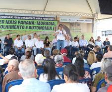 Ratinho Junior inaugura Condomínio do Idoso de Campo Mourão com 40 casas