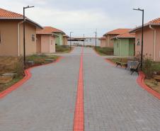 Ratinho Junior inaugura Condomínio do Idoso de Campo Mourão com 40 casas