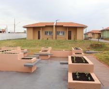Ratinho Junior inaugura Condomínio do Idoso de Campo Mourão com 40 casas
