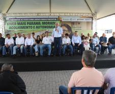 Ratinho Junior inaugura Condomínio do Idoso de Campo Mourão com 40 casas