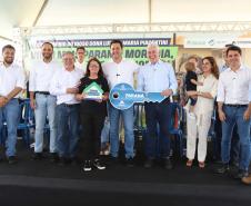 Ratinho Junior inaugura Condomínio do Idoso de Campo Mourão com 40 casas