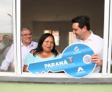 Ratinho Junior inaugura Condomínio do Idoso de Campo Mourão com 40 casas