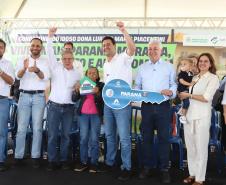 Ratinho Junior inaugura Condomínio do Idoso de Campo Mourão com 40 casas