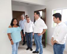 Ratinho Junior inaugura Condomínio do Idoso de Campo Mourão com 40 casas