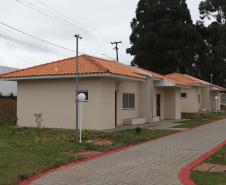 Governador entrega Condomínio do Idoso com 40 unidades e piscina térmica em Ponta Grossa