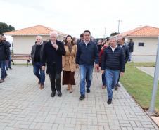 Governador entrega Condomínio do Idoso com 40 unidades e piscina térmica em Ponta Grossa